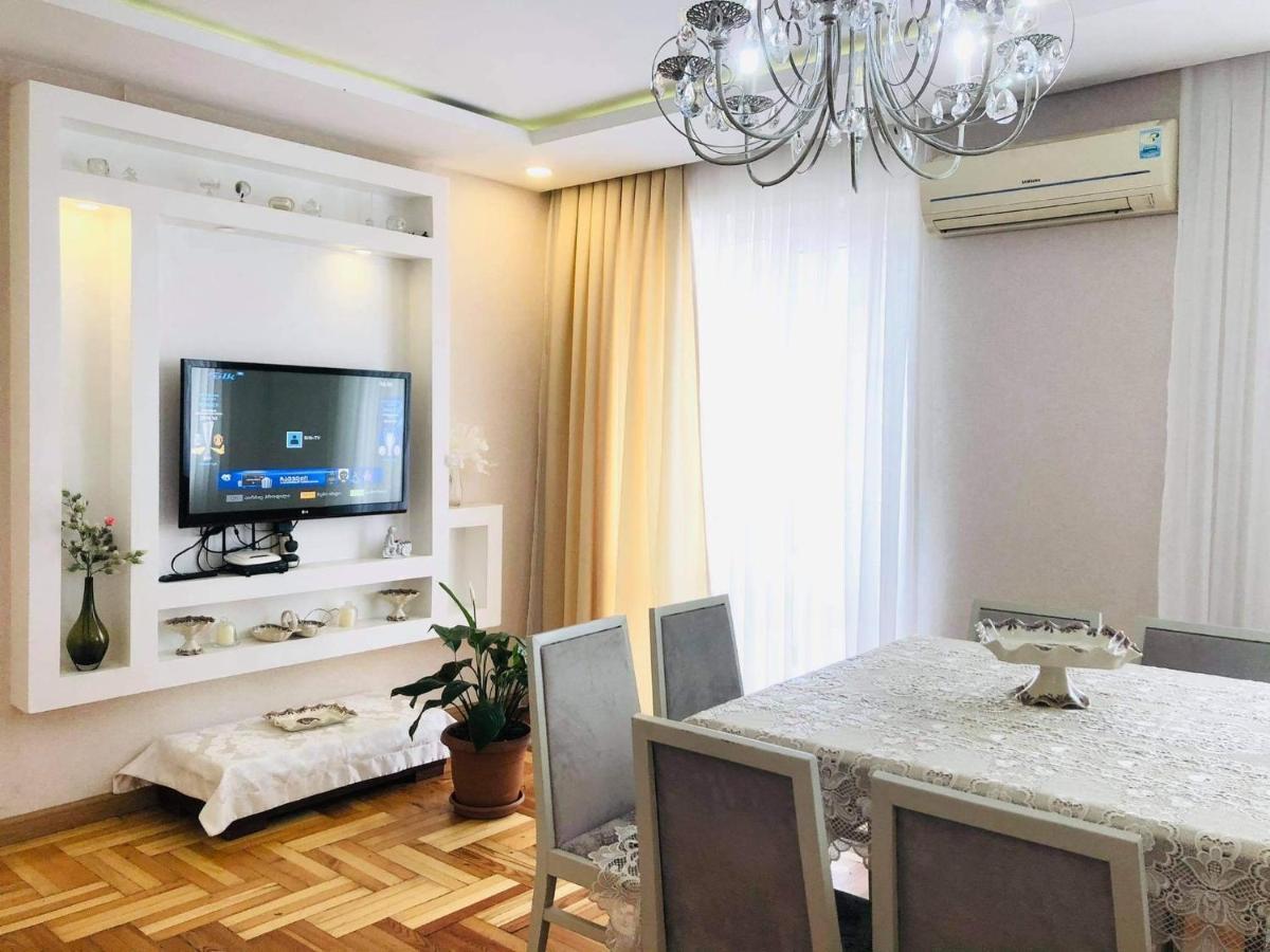 Apartment Near The Sea 巴统 外观 照片