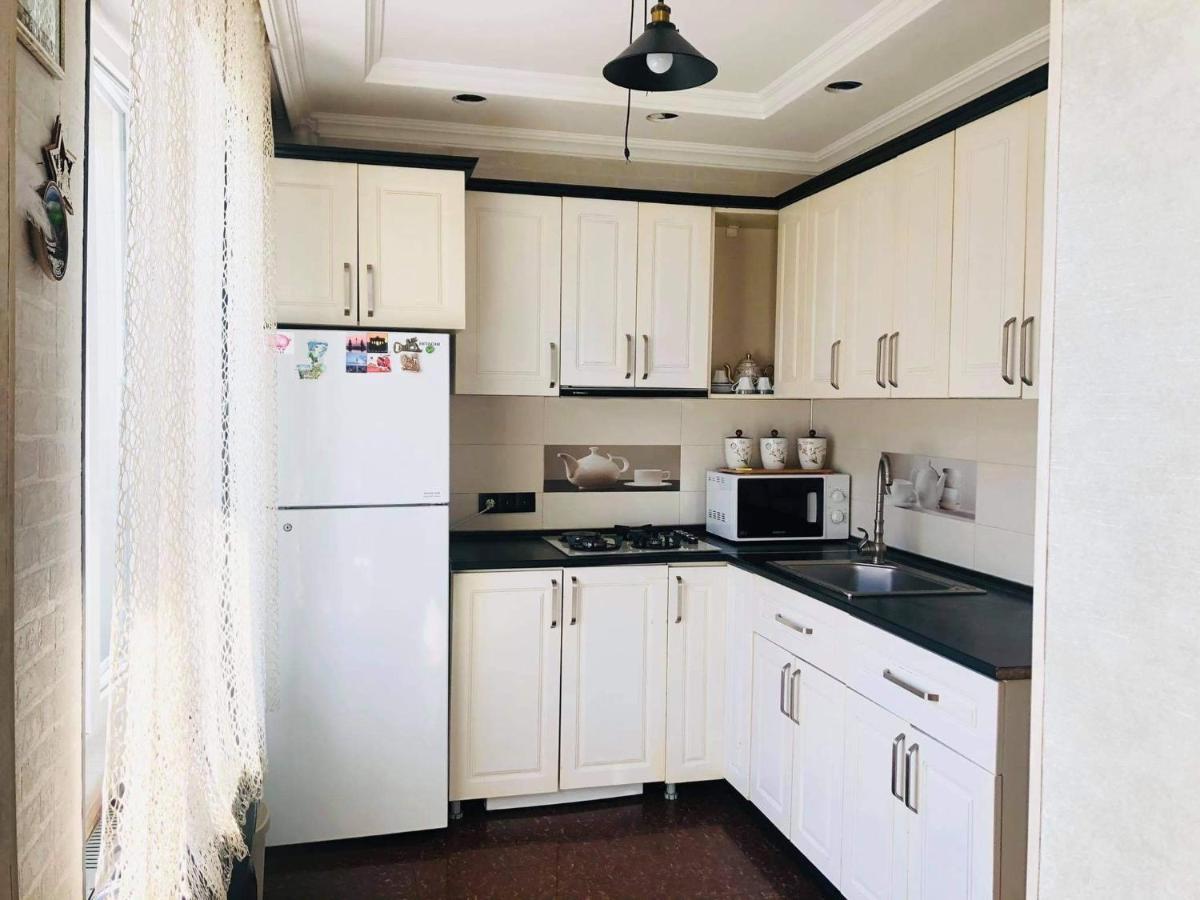 Apartment Near The Sea 巴统 外观 照片